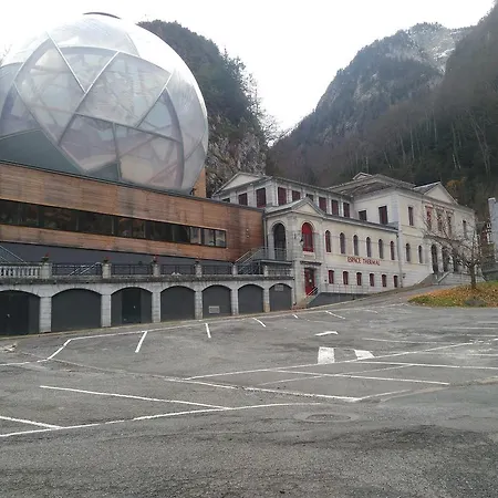 Bonnes Apartamento *